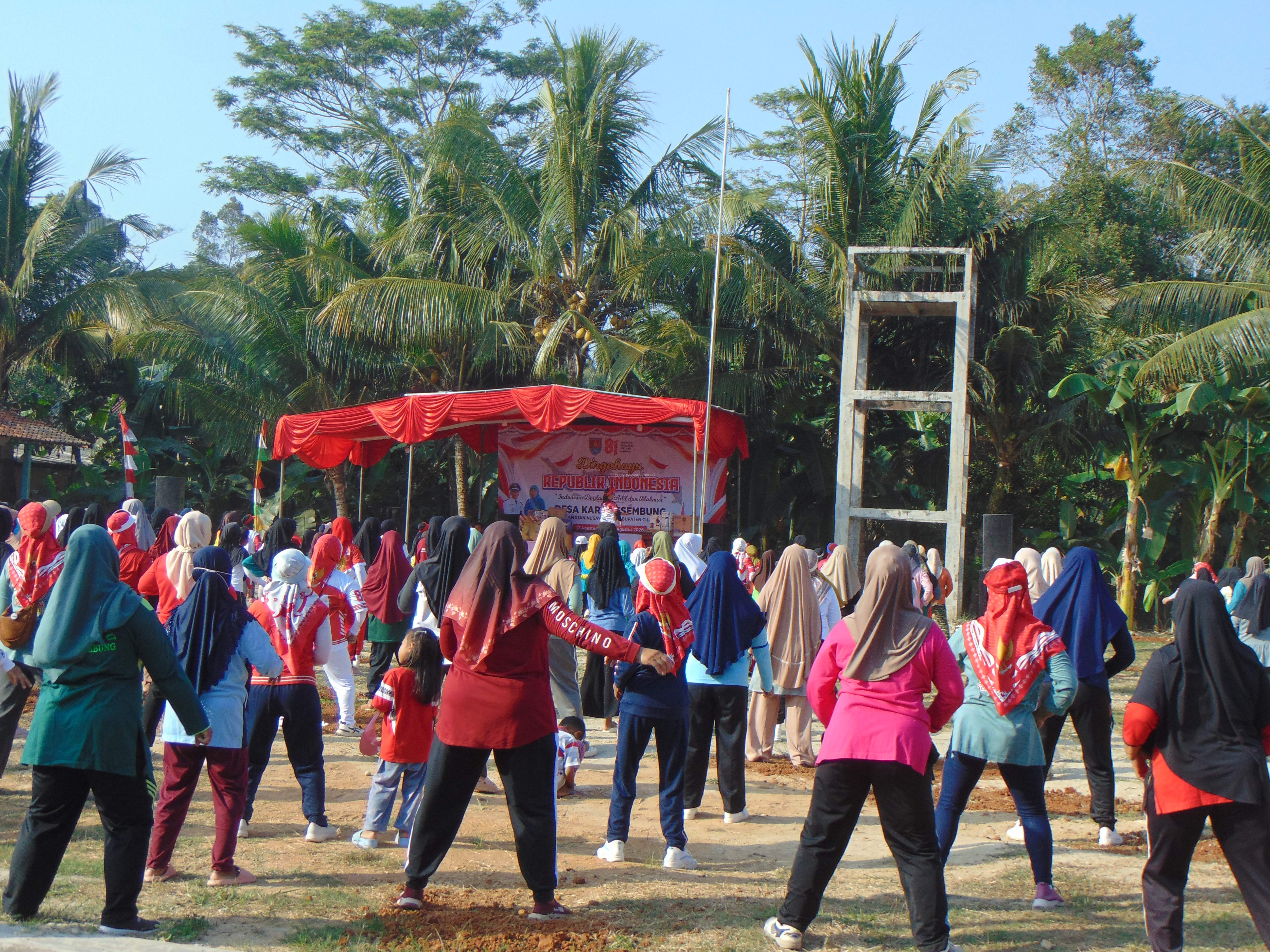 Senam Massal Memperingati HUT ke-81 RI Desa Karangsembung